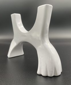 Radiator feet – claw design